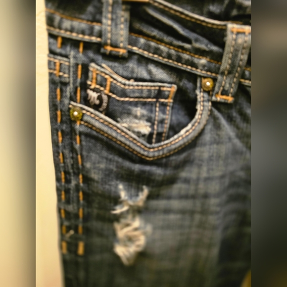 MEK Denium Embroidered Boot Cut Jeans for Women 28 x 30 - Picture 5 of 7